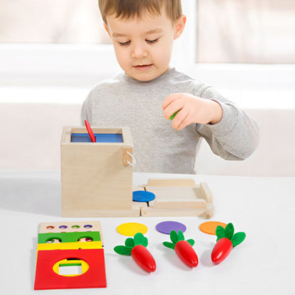 Cube d'activités en bois