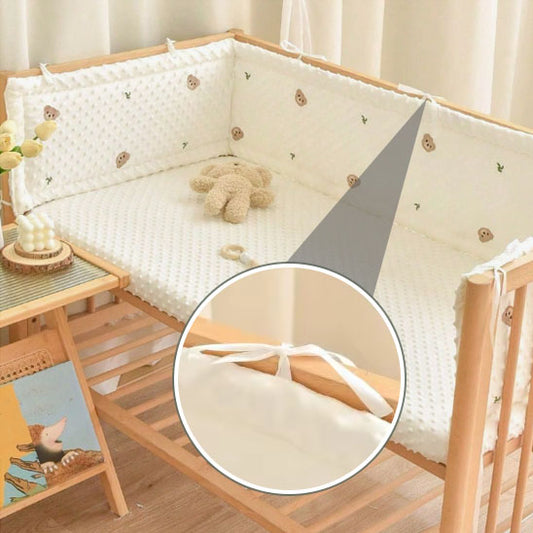 Tour de lit bébé